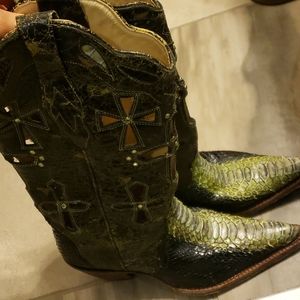 Corral Vintage cowboy boots